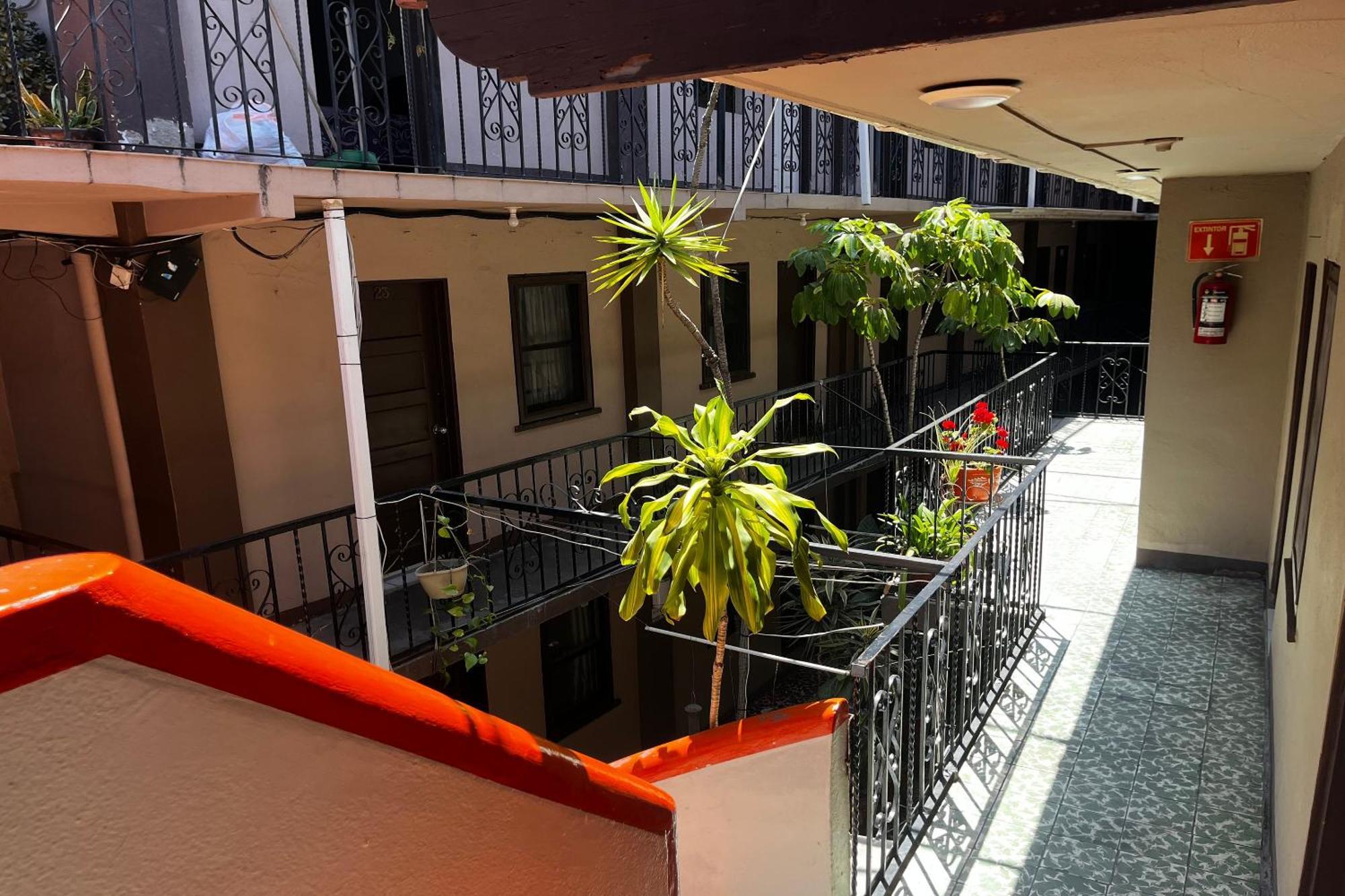 Oyo Hotel Linda Tijuana Buitenkant foto