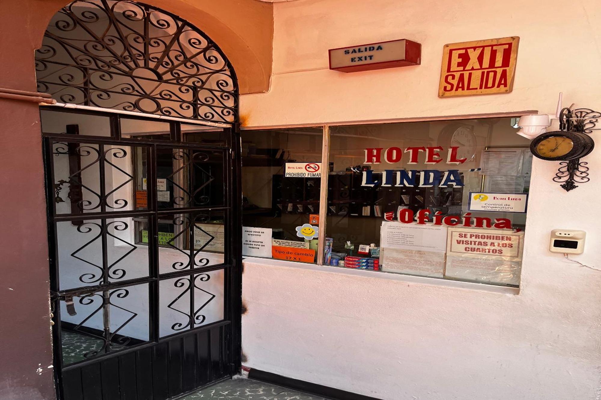 Oyo Hotel Linda Tijuana Buitenkant foto